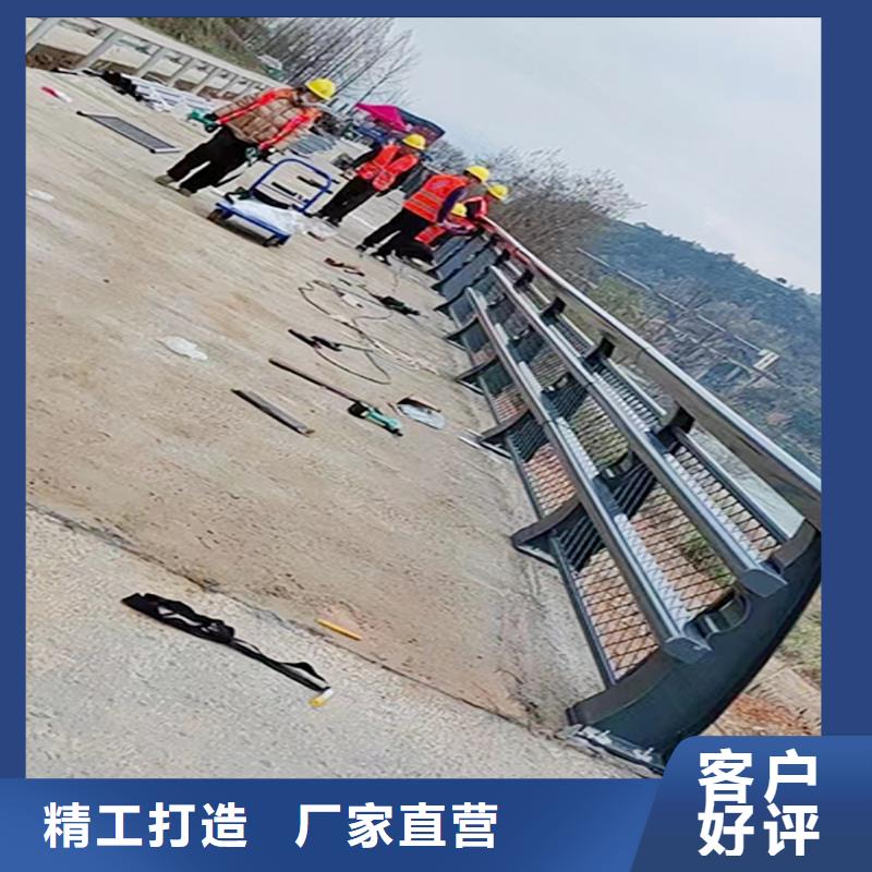 道路灯光护栏海量现货当地生产厂家