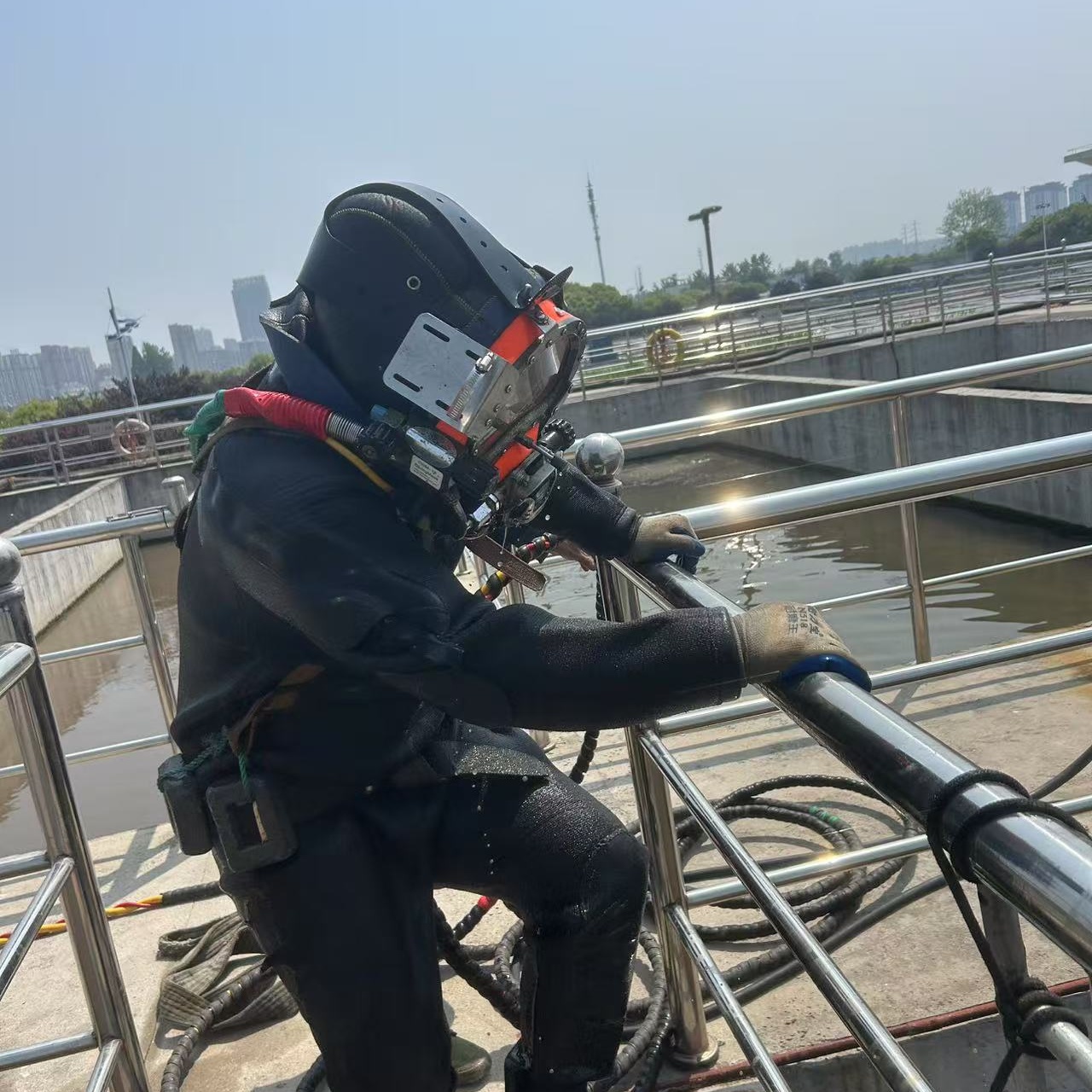 水下电缆铺设团结协作价格透明
