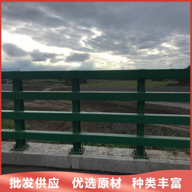 防撞护栏河道护栏灯光护栏什么价格价格公道合理