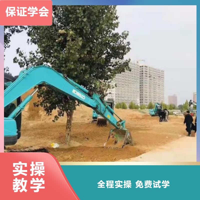 挖掘机技校哪个技校开设厨师烹饪专业就业专业齐全