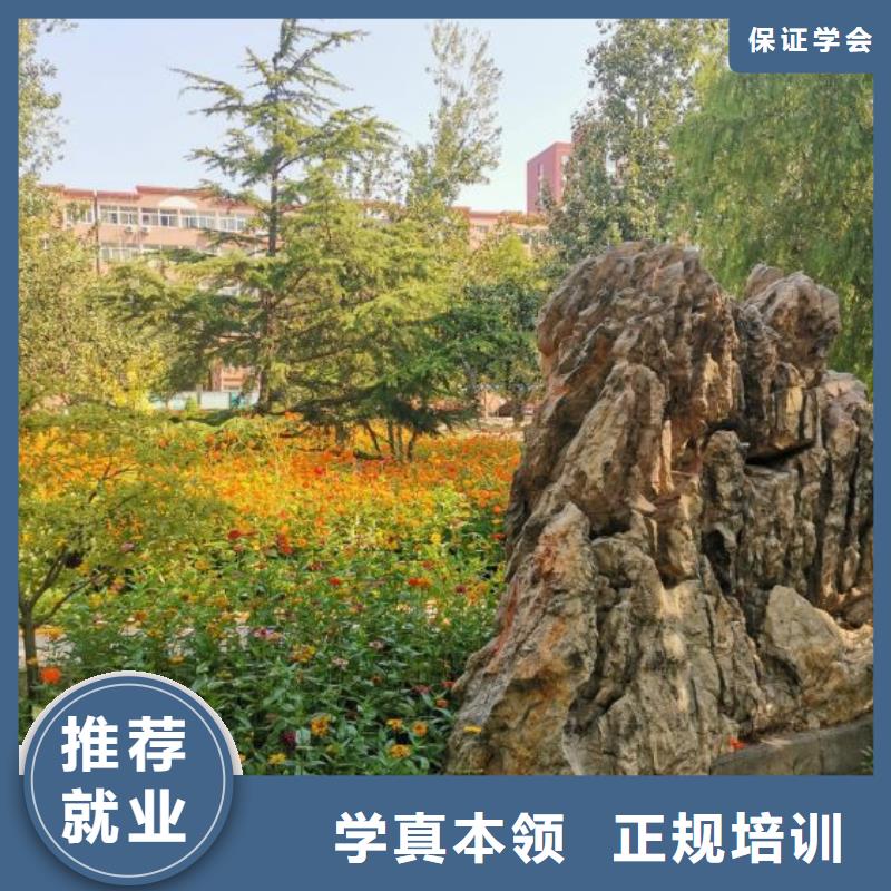 焊工学校挖掘机钩机培训学校哪家好保证学会免费试学